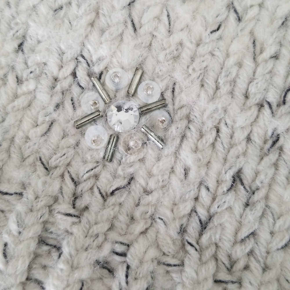 LOFT Snowflake Sweater - Picture 4 of 7